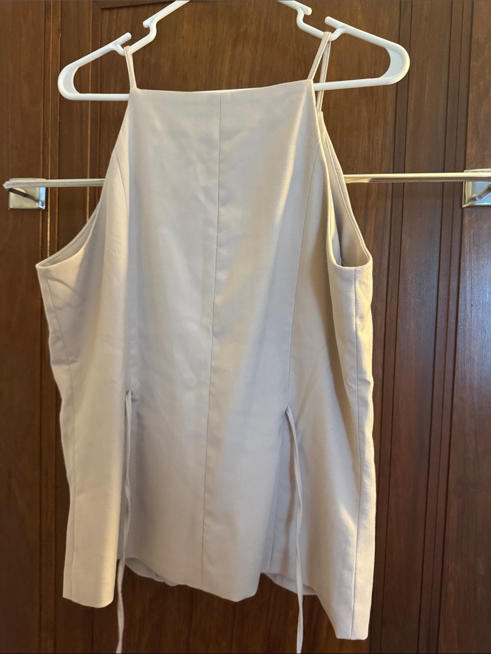 Abercrombie & Fitch Cream Button-Front Spaghetti Strap tank - Picture 4 of 4